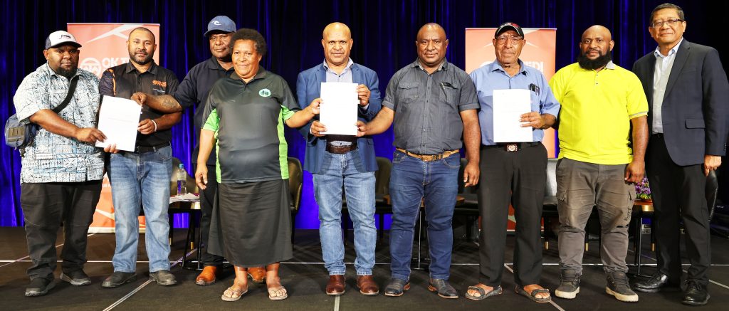 Ok Tedi signs historic 4th Community Mine Continuation Agreement